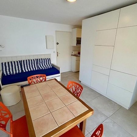 Appartement T2 A Royan, 4 Pers., Proche Plage Et Commerces, Parking, Balcon, Confortable Et Equipe - Fr-1-494-60 エクステリア 写真