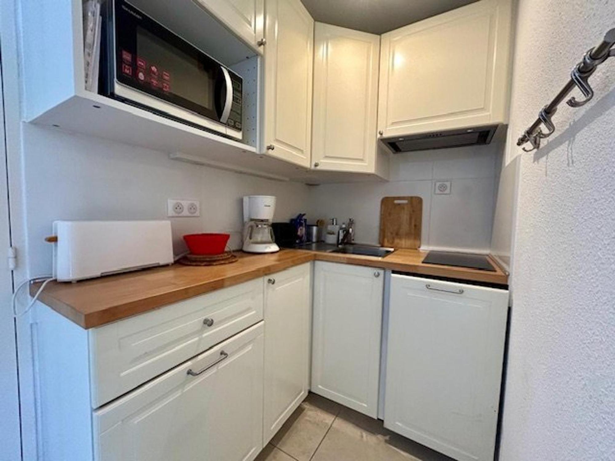 Appartement T2 A Royan, 4 Pers., Proche Plage Et Commerces, Parking, Balcon, Confortable Et Equipe - Fr-1-494-60 エクステリア 写真